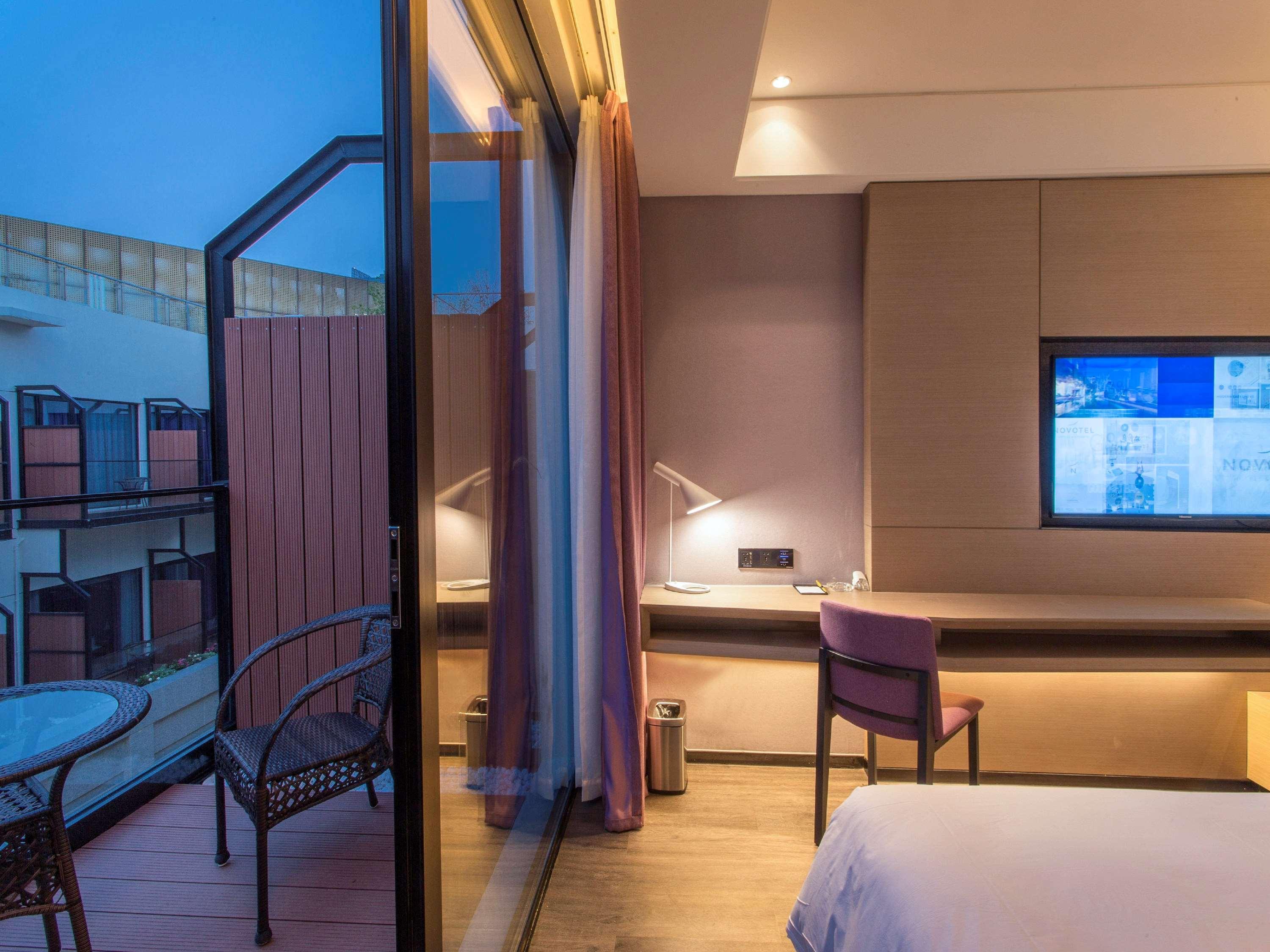 Mercure Suzhou Downtown Exterior photo